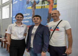 Волжане завоевали медали межрегионального турнира по кикбоксингу