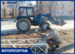 Новую арку-ограничитель снес пассажирский автобус на Набережной в Волжском