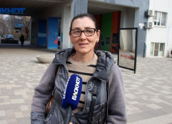 «Средняя зарплата – 70 тысяч рублей, а в кошельке – двадцать тысяч»: сколько на самом деле получают волжане