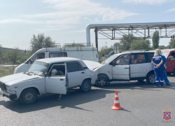 В Волжском за сутки в авариях пострадали два человека: подробности ДТП