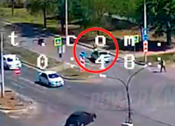 Сбитого пешехода от удара подбросило