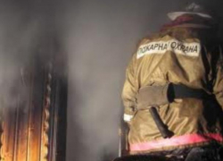 Третий этаж жилого дома сгорел в Средней Ахтубе