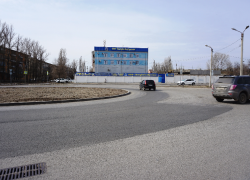 В Волжском на пересечении Карбышева и Молодежной завершили ямочный ремонт дорог