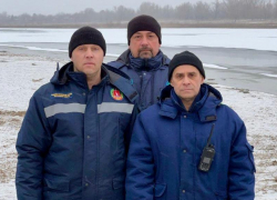 Путин наградил спасателей из Волжского за жизнь школьника