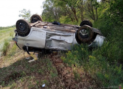 Девушка и 14-летний ребенок погибли, еще 2 детей в реанимации: подробности жуткого ДТП в Волгоградской области