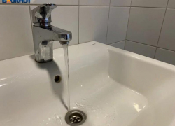 Волжанам внезапно отключили холодную воду