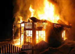 Труп женщины обнаружили после пожара в Быковском районе