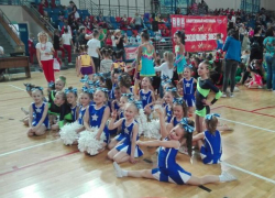 Черлидеры из Волжского заняли первое место на фестивале в Москве