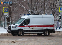 Страшные увечья получил рабочий на предприятии в канун праздника в Волжском