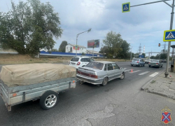 Машина отлетела в пешехода: жесткая авария с пострадавшими случилась в Волжском