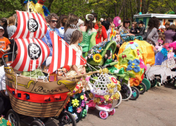 Волжане могут принять участие в городском "Параде колясок"