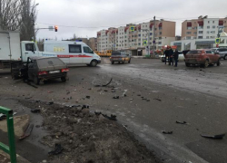 На перекрестке иномарка влетела в «девятку»