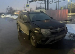 В Волжском водителю придется провести 5 ночей в отделе из-за тонировки