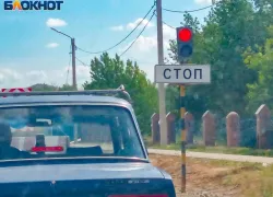 В Волжском ограничили движение на перекрёстке улицы Логинова и проспекта Ленина