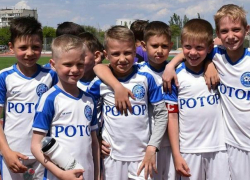 ФК «Ротор» улучшает свое финансовое положение за счет детей