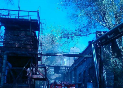 В Волгограде горит завод «Красный Октябрь»
