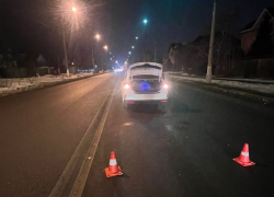 На дороге в Волжском сбили 89-летнего мужчину 
