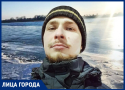 «Увидел в реке детей и бросился к полынье»: Валерий Данилов спас тонущих в Ахтубе мальчишек