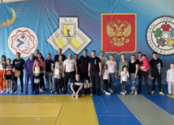 Судебные приставы организовали семейный спортивный праздник в Волжском