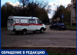 "Врач скорой отказался госпитализировать моего отца - в результате он в реанимации",- волжанка