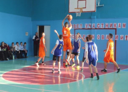 В Волжском определили первых лидеров отборочного тура по баскетболу имени Машина