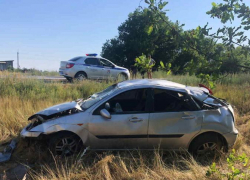 «Подрезал и скрылся»: авто опрокинулось на трассе под Волжским