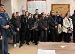 В Волжском надеются привлечь новых сотрудников в администрацию экскурсиями