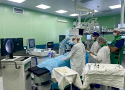 Волгоградские хирурги избавили пациента от камня в почке и «трубки наружу» за один прокол