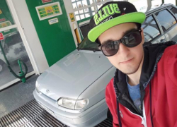 Девушки любят погромче, - автолюбитель из Волжского Давид Чухуа