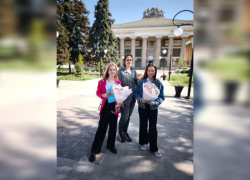 Юные художницы «прокачали» Волжский: их дизайн станет лицом города