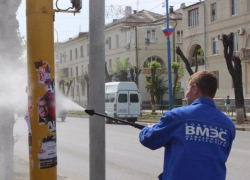 На три миллиона рублей решили заправить свои машины "ВМЭС" в Волжском