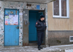 В одной из квартир Волжского обнаружены тела 10-летней девочки и ее деда