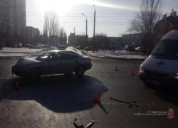 В Волжском в результате ДТП пострадала женщина