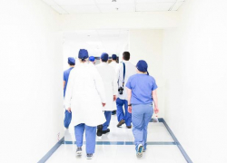 Более 300 классов закрывали на карантин в регионе