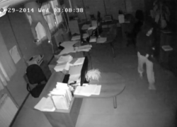 В Волгограде офисные грабители попали в объектив камеры 