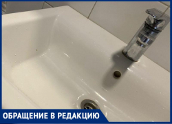 «Исполним в течение месяца»: жильцов двух домов оставили без горячей воды в Волжском