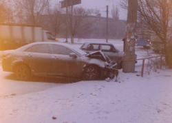 15-летняя волгоградка попала в ДТП на угнанном авто