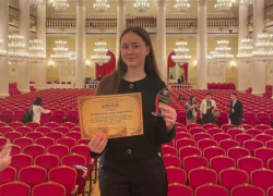 История с блеском: волжанка покорила жюри в Москве своими знаниями о местном самоуправлении