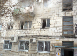При пожаре из-за спичек на юге Волгограда погибла пенсионерка