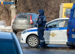 Автоледи устроила ДТП на трассе близ Волжского