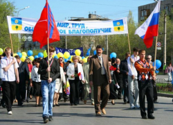 Как это было: Волжский Первомай 8 лет назад