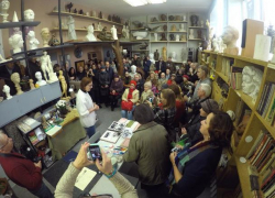 Волжан пригласили на бесплатный мастер-класс по литью из гипса в музей Малкова