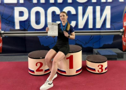 Волжанка Юлия Щукина установила личный рекорд на чемпионате России по пауэрлифтингу