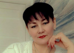 Пропала женщина: вышла из дома в Волжском и не вернулась