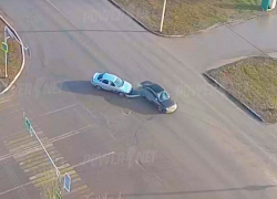 Нарушение ПДД при развороте привело к аварии в Волжском