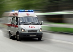 В Волжском автобус наехал на упавшего пенсионера