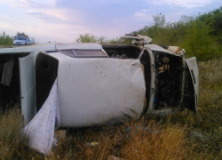 28-летний мужчина на "шестерке" разбился по дороге в Волгоград