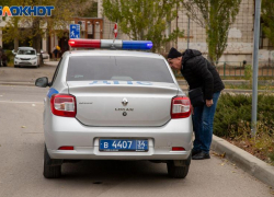 ГАИ следит за пешеходами в Волжском