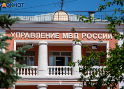 Пенсионерка из Волжского едва не стала жертвой телефонных мошенников