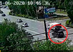 ДТП в Волжском с участием трех авто зафиксировали камеры
